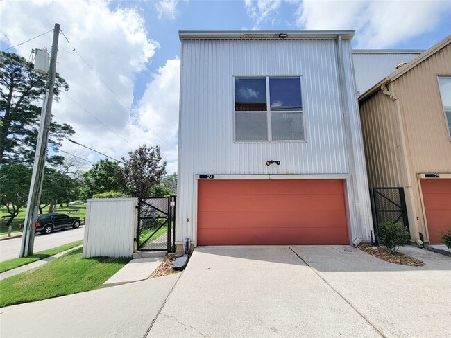 2605 Calumet St in Houston, TX - Building Photo - Building Photo