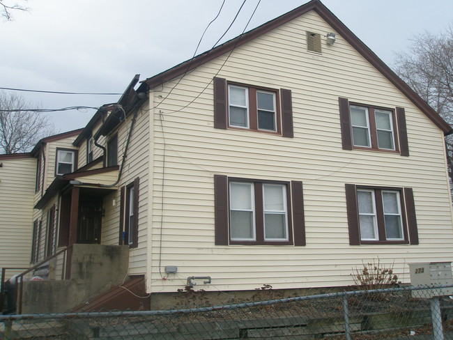 273 Broadway in Huntington Station, NY - Building Photo - Building Photo