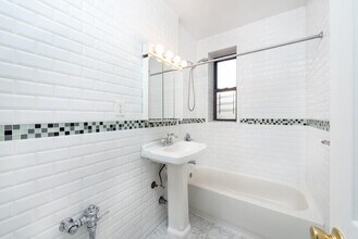43-42 45th St in Queens, NY - Building Photo - Building Photo