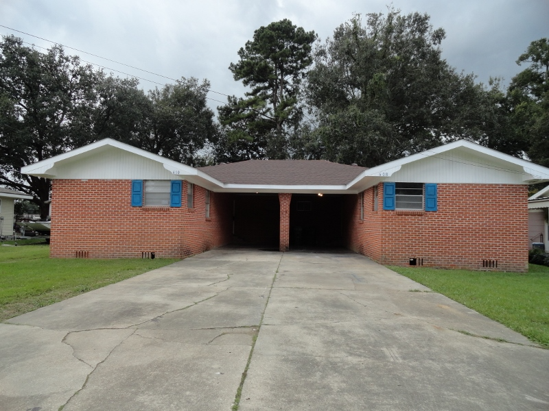 610 Angers St in New Iberia, LA - Building Photo