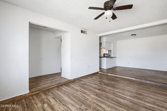 8408 Reindeer Ave in El Paso, TX - Building Photo - Building Photo