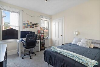 67 Bristol St in Cambridge, MA - Building Photo - Building Photo