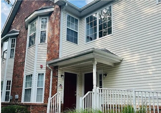 236 Pinelli Dr in Piscataway, NJ - Building Photo - Building Photo