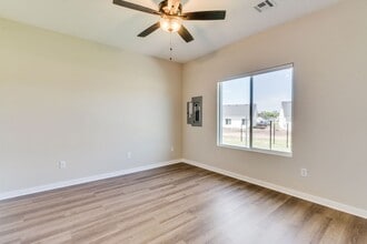 157 Gowen St in Goddard, KS - Building Photo - Building Photo