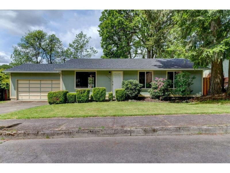 13543 SW 64th Ave in Portland, OR - Foto de edificio