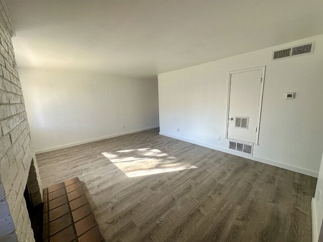 2725 S Rural Rd in Tempe, AZ - Building Photo - Building Photo