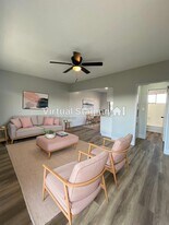 8029 S Hoover St, Unit 17 in Los Angeles, CA - Building Photo