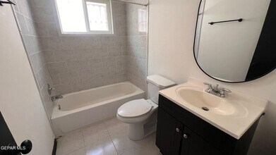 3526 Monroe Ave in El Paso, TX - Building Photo - Building Photo