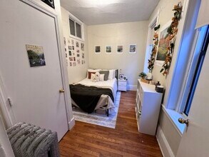 303 Huntington Ave, Unit 4B in Boston, MA - Foto de edificio - Building Photo