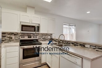 1153 NE Cordero Pl in Oak Harbor, WA - Building Photo - Building Photo