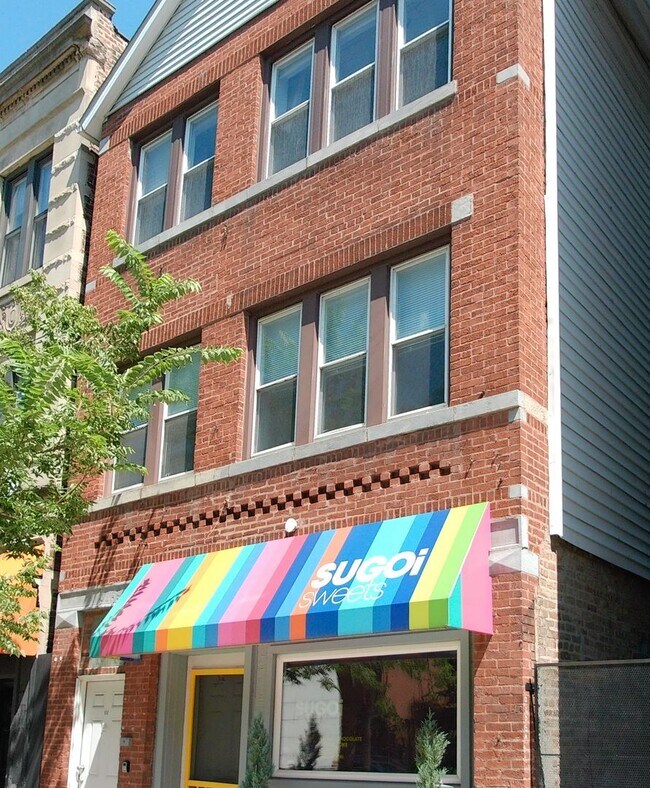 property at 937 N Ashland Ave