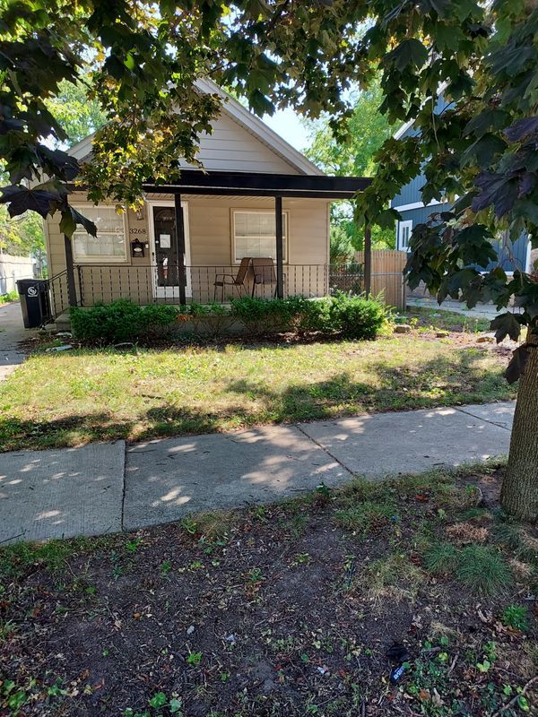 property at 3268 Prairie Ave
