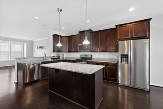 8601 Sweet Rose Ct in Upper Marlboro, MD - Building Photo - Building Photo