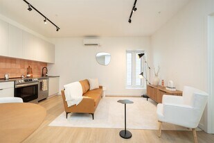 328 Pacific Ave in Jersey City, NJ - Building Photo