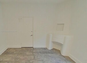 1605 Jefferson Ave in Miami Beach, FL - Building Photo - Building Photo