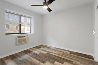 5416 N Winthrop Ave, Unit 2 in Chicago, IL - Foto de edificio - Building Photo
