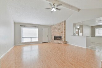 4831 Bridgemont Ln in Spring, TX - Building Photo - Building Photo