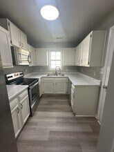 3013 Steeple Chase Ct in Jacksonville, NC - Building Photo - Building Photo