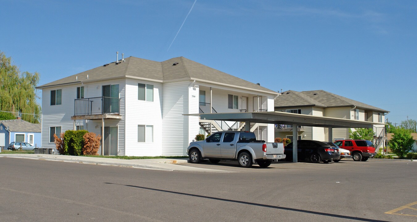 Clear Spring Apartments in Twin Falls, ID - Building Photo