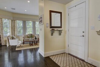 26 S Angell St in Providence, RI - Building Photo - Building Photo