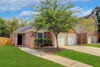 2450 Colonial Springs Ln in Spring, TX - Building Photo - Building Photo