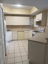 940 SW 6th Ct in Homestead, FL - Building Photo - Building Photo
