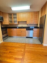 184 Pequot Ave in New London, CT - Foto de edificio - Building Photo