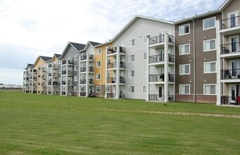 Tesla Estates in Lloydminster, AB - Building Photo - Building Photo