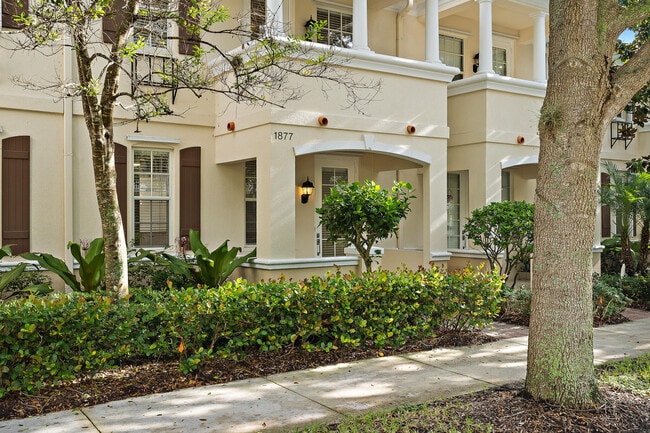 1877 Frederick Small Rd in Jupiter, FL - Building Photo - Building Photo