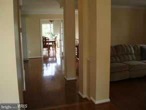 6016 McAlester Way in Centreville, VA - Building Photo - Building Photo