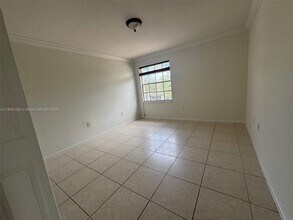 16439 SW 28th Ct in Miramar, FL - Foto de edificio - Building Photo