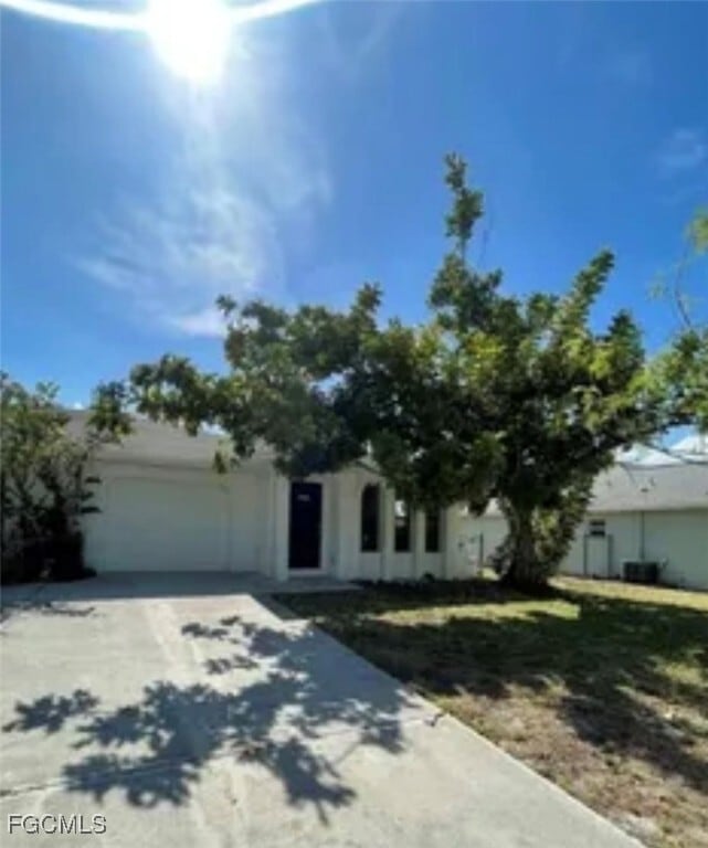 3309 SW Santa Barbara Pl