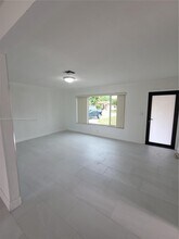 7817 Panama St in Miramar, FL - Building Photo - Building Photo