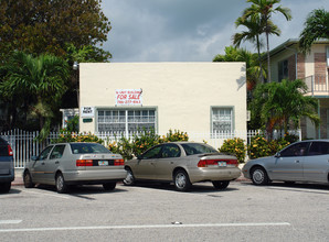 7315 Byron Ave in Miami Beach, FL - Building Photo - Building Photo