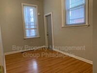 5104 Wayne Ave photo'