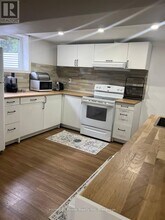 134 Brant Ave in Guelph, ON - Building Photo - Building Photo