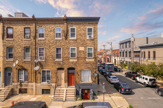 1327 Snyder Ave in Philadelphia, PA - Building Photo - Building Photo