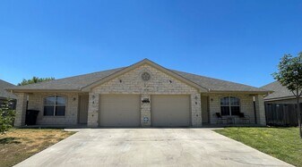 1208 Powder River Dr in Killeen, TX - Building Photo
