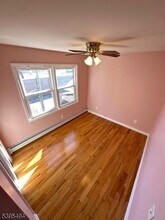 97 Walnut St in Montclair, NJ - Building Photo - Building Photo