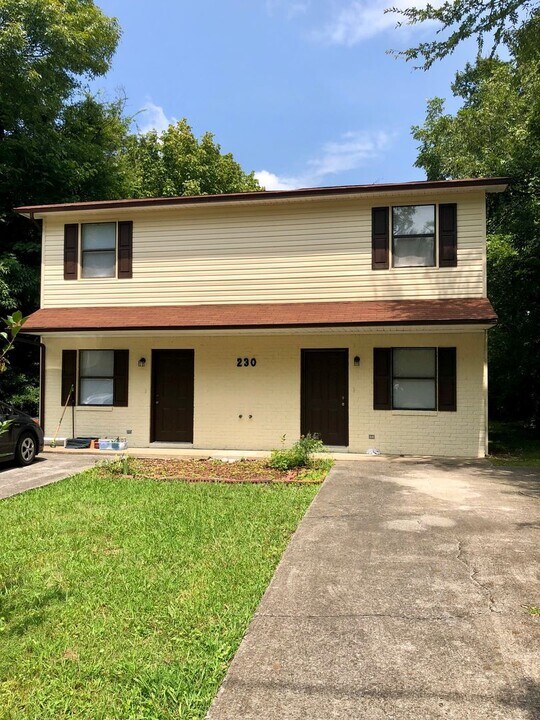 230 14th St NW in Cleveland, TN - Building Photo