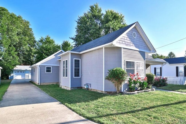 202 W North St in Georgetown, OH - Building Photo - Building Photo