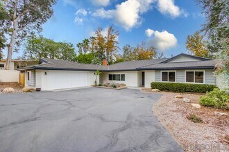 16820 Orchard Bend Rd in Poway, CA - Building Photo - Building Photo
