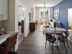 Retreat at Nona Place in Orlando, FL - Foto de edificio - Building Photo