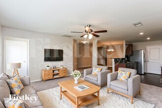 5551 Rainbow Rd. in Mont Belvieu, TX - Building Photo - Building Photo