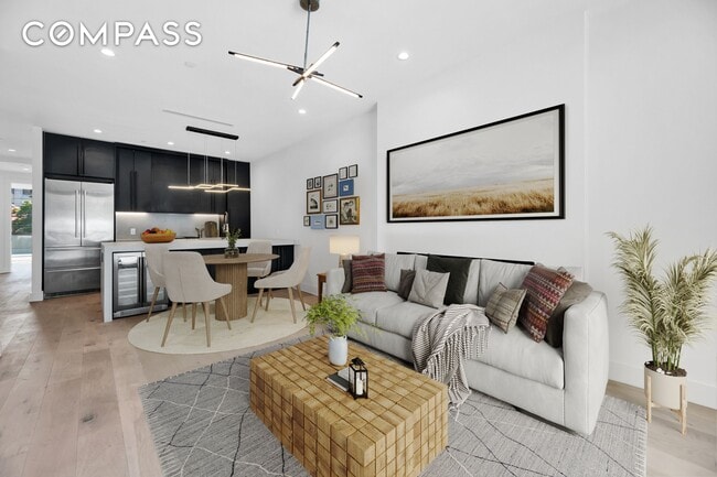 38-26 29th St in Queens, NY - Building Photo - Building Photo