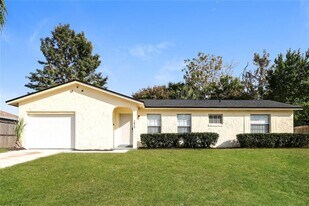 1829 Columbine Dr in Orlando, FL - Building Photo