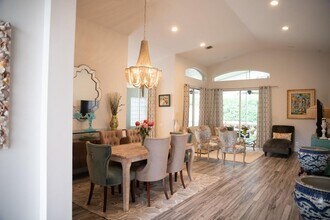 9825 Mantova Dr in Wellington, FL - Building Photo - Building Photo