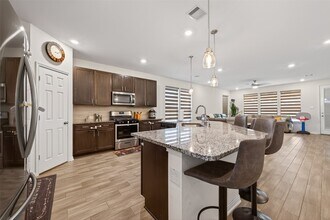 5724 Texas Sage Dr in Rosenberg, TX - Building Photo - Building Photo