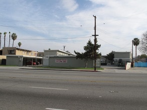 Mulberry Apartments in Whittier, CA - Building Photo - Building Photo