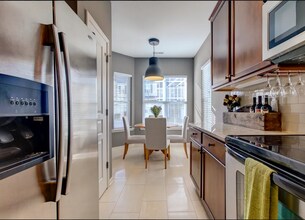2519 Asher View Ct in Raleigh, NC - Foto de edificio - Building Photo